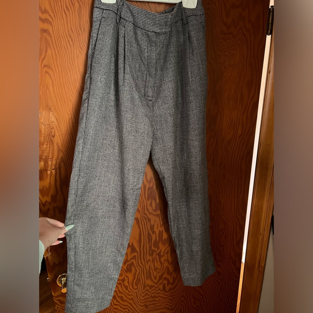 Houndstooth Dynamite Dress Pants
